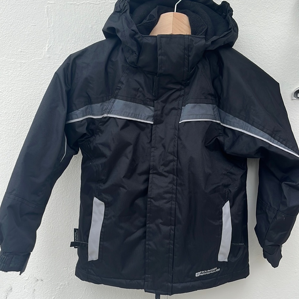 Kids Ski Jacket and Pant Set Mountain Warehouse size 5/6